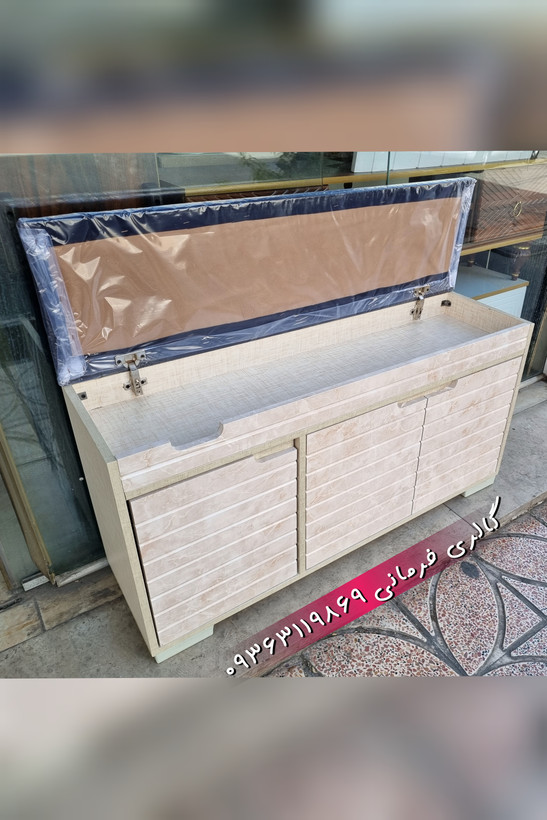 جاکفشی نیمکتی باکس دار نشیمن دار سه درب